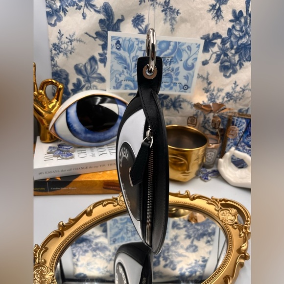 🆕 KENZO 🧿 NWOT Kontact Eye  Leather Clip Pouch - Picture 7 of 16